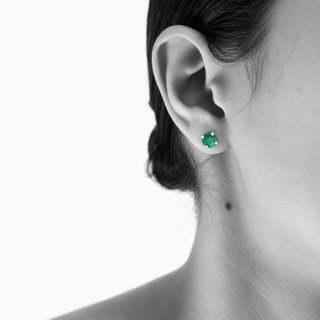 Étoile Emerald Earrings