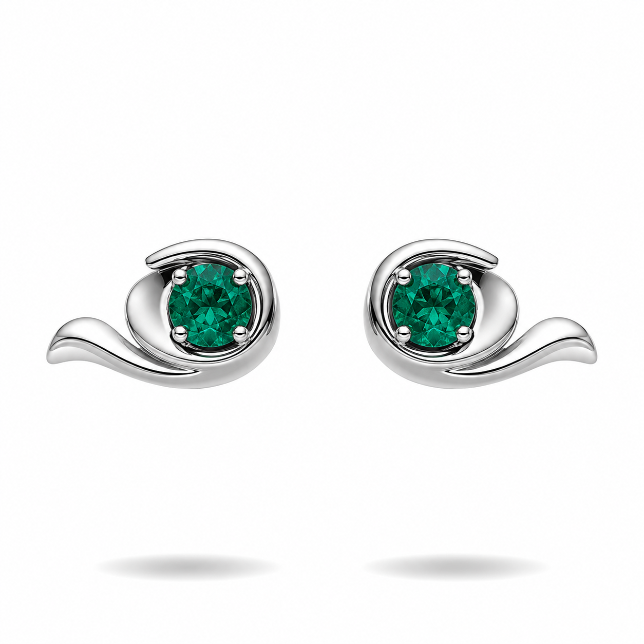 Étoile Poise Earrings handcrafted by Emilio's Jewelry